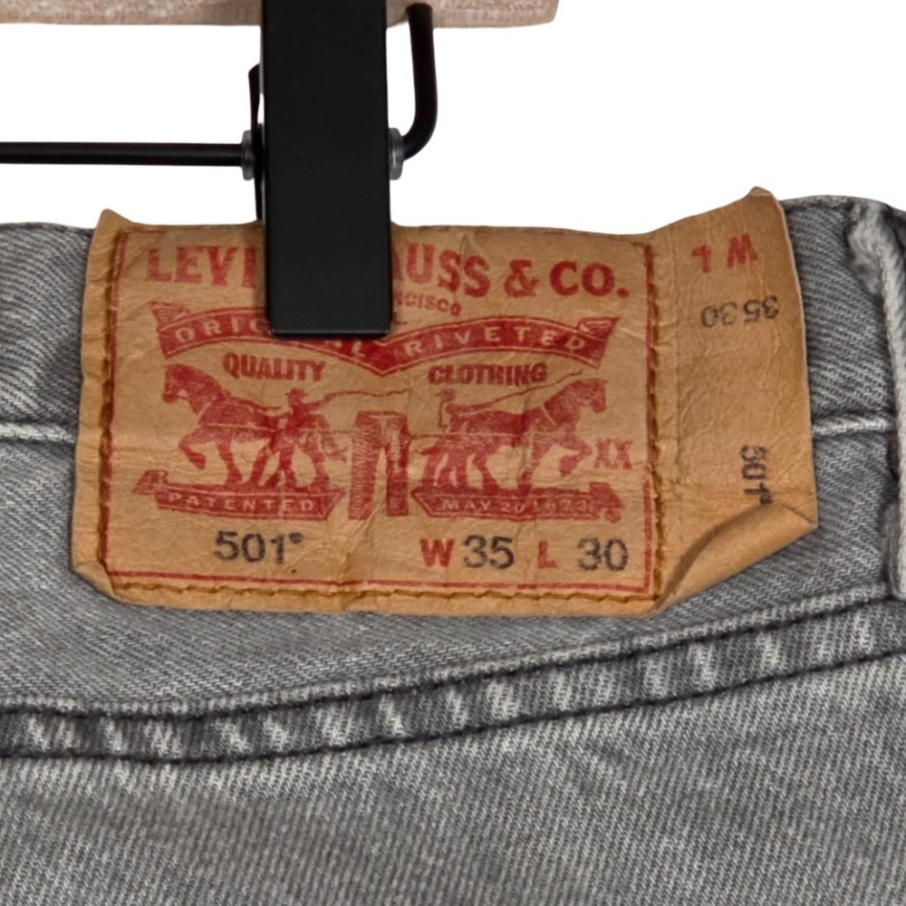 Levis 501 Button Fly Jeans Mens 35x30 Gray Stretch Denim Straight Leg Pants Y2K - Picture 5 of 14